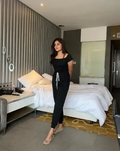 Call Girls Bansihari Cash On Delivery